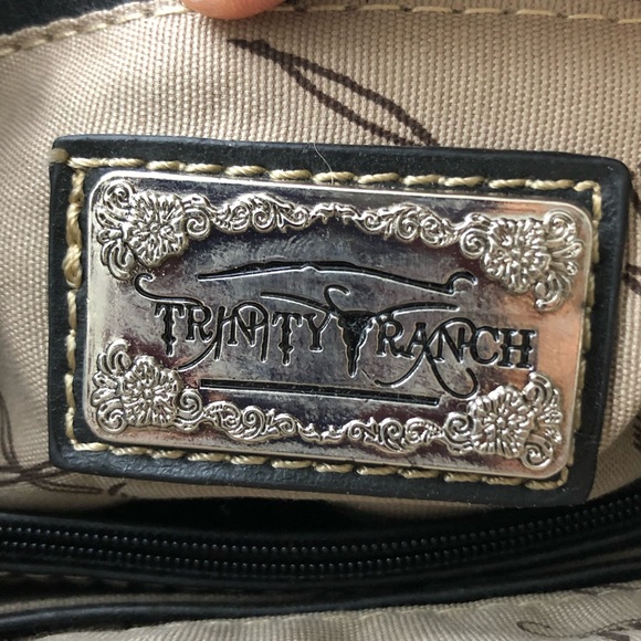 Trinity Ranch Montana West Turquoise Tooled Leather Shoulder Bag - Picture 14 of 16